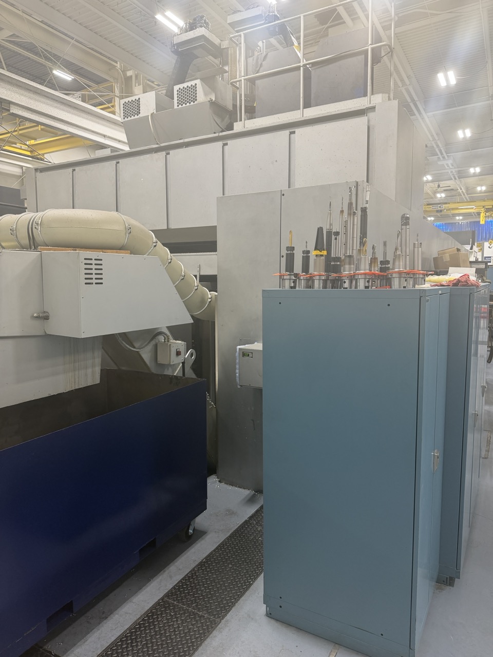 Parpas XS63 5-Axis Gantry Mill, 2011 - TSC, Renishaw Probe, Dual Chip Conveyors, 120 ATC - Image 43