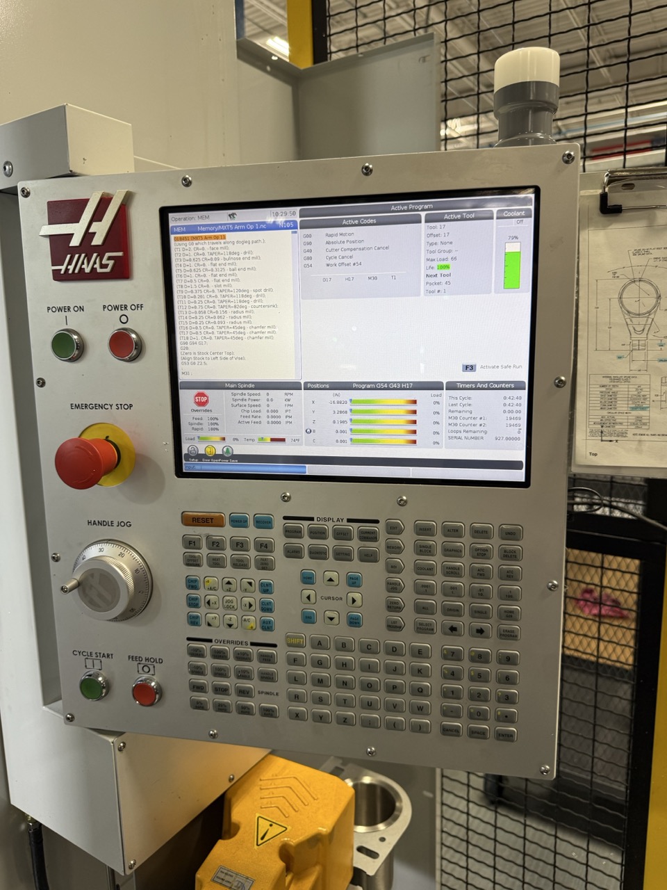 Haas UMC-750SS 5 Axis UMC, 2022 - Fanuc M-20iD Robot Cell, 70+1 SMTC, TSC, Chip Conveyor - Image 5