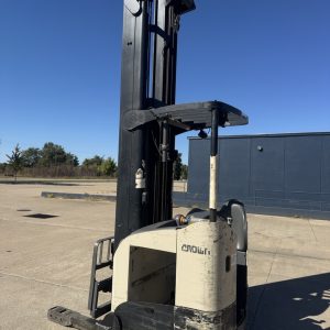 Crown RD5725-32 Electric Double Deep Reach Truck Forklift, 2022 – 3,200 LB Capacity, 36V Stand-Up Narrow Aisle (6)