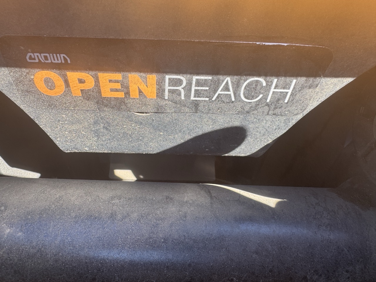 Crown RD5725-32 Electric Double Deep Reach Truck Forklift, 2022 – 3,200 LB Capacity, 36V Stand-Up Narrow Aisle (2) - Image 10