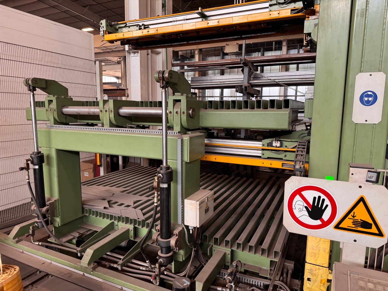 Georg TBA400-Series Step-Lap Cutting Line, 2010