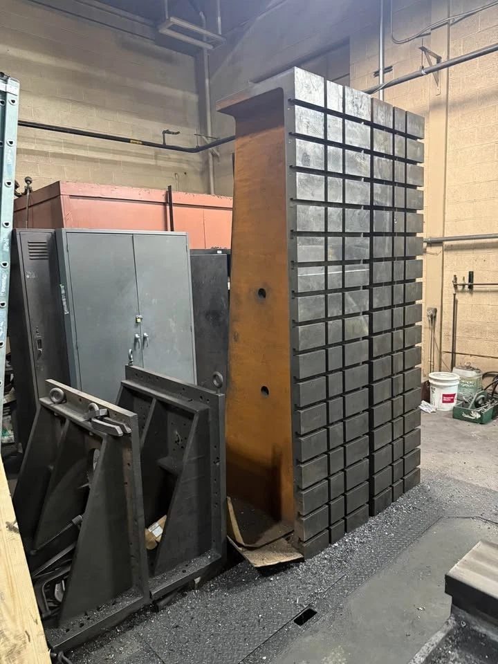 Giddings & Lewis 65-D5-T Horizontal Boring Mill, 1962 - 60" x 120" Table, DRO, Angle Plates, Tooling