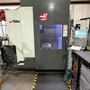Haas UMC-750SS VMC, 2016 - 5th-Axis, Chip Conveyor, Cool Through Spindle, Rigid Tapping