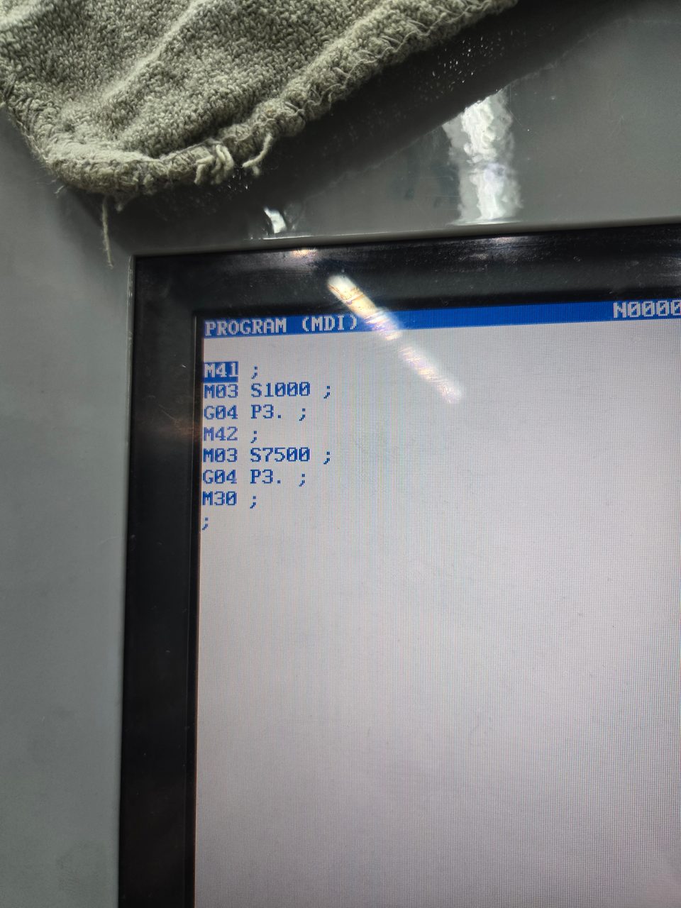 Haas VF-7B/40 VMC CNC, 2004 - 2-Speed Gear Box, Programmable Coolant