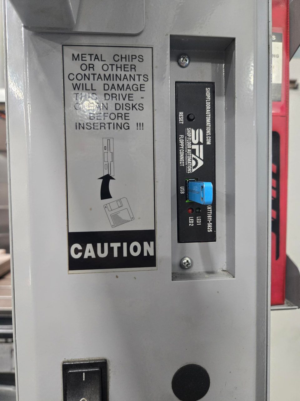 Haas VF-7B/40 VMC CNC, 2004 - 2-Speed Gear Box, Programmable Coolant
