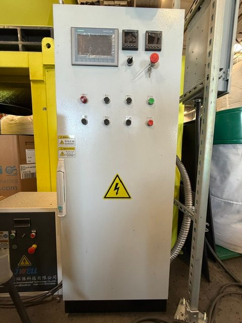 Nanjing Hangduan 1300 Twin Shaft Shredder Grinder, 2025 – Dual 22 kW Drives, 480V