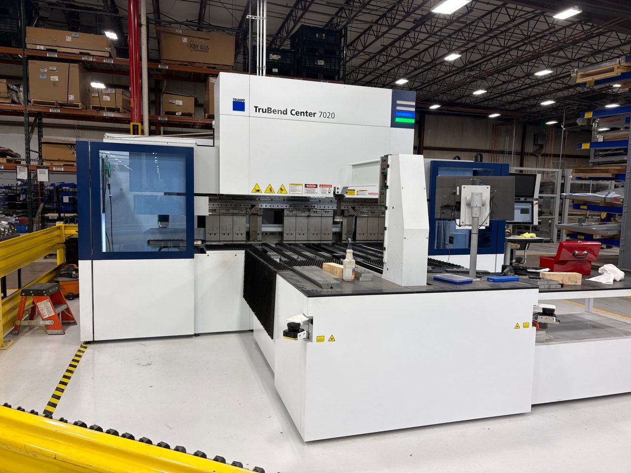 Trumpf TruBend Center 7020 CNC Bending Center, 2023 - Crowning, 5 Axis Backgauge
