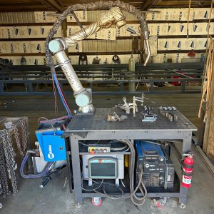 Universal Robots UR10e 6-Axis Robotic MIG Welding Cell w/ Vectis Cobot Welding Package & Miller Invision 352 MPa, 2022